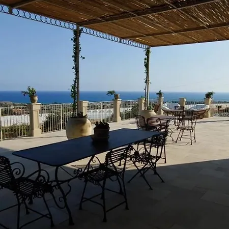 Roccaseta شيكلي