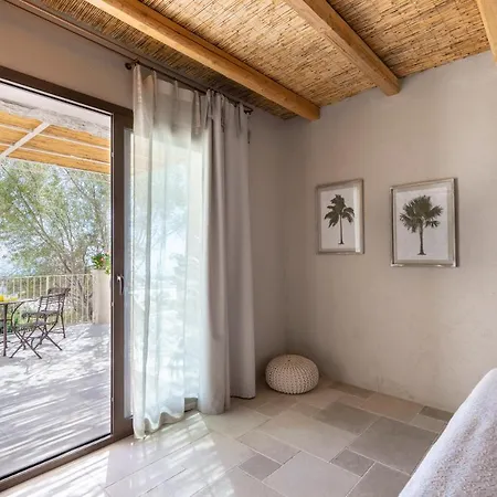 Roccaseta Hotel 4*