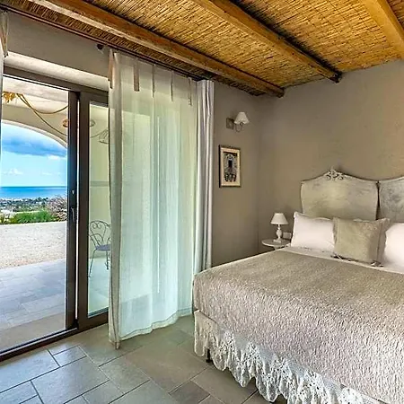 Roccaseta Hotel 4*